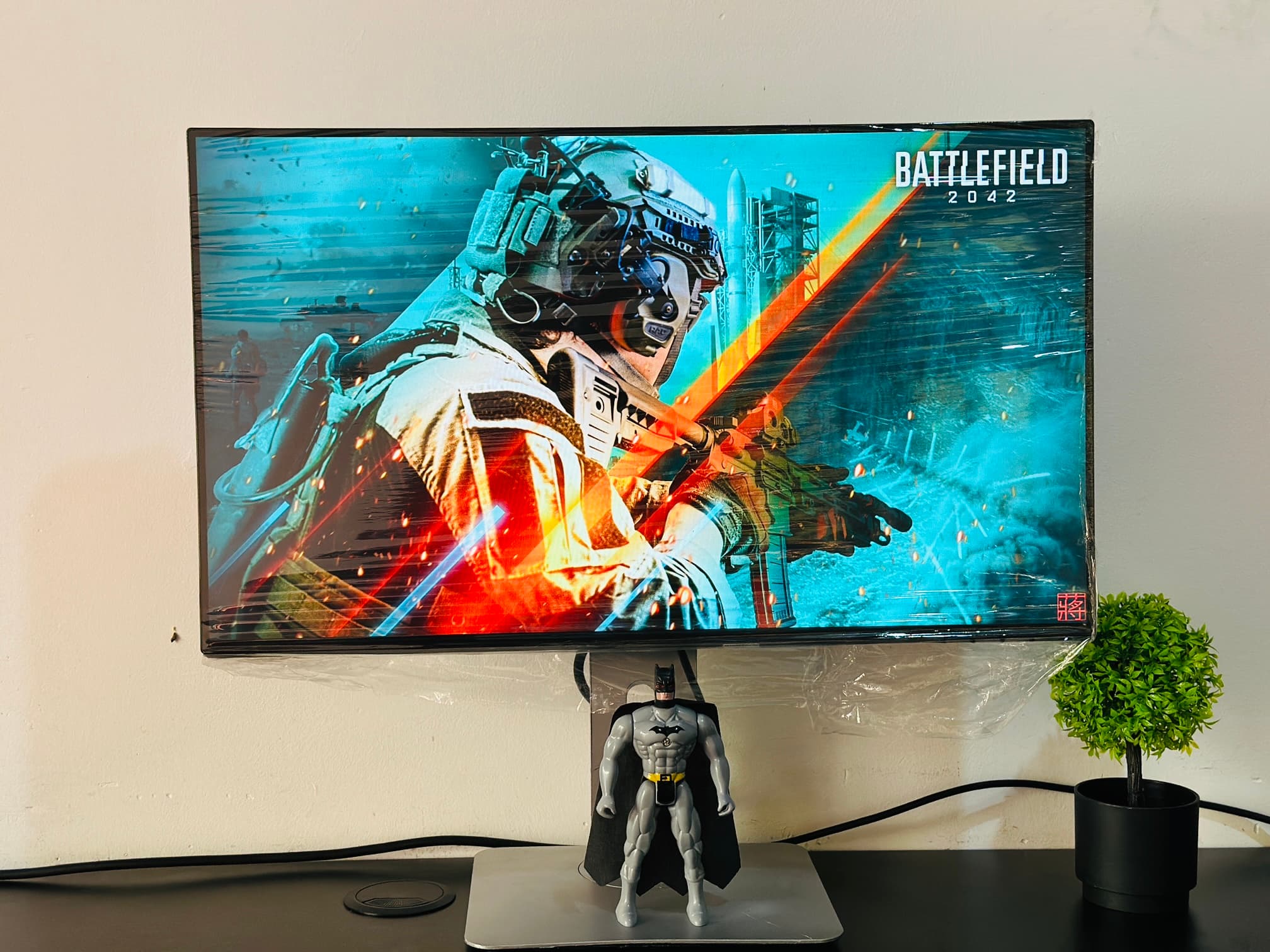 DELL 24' IPS FRAMELESS MONITOR USED