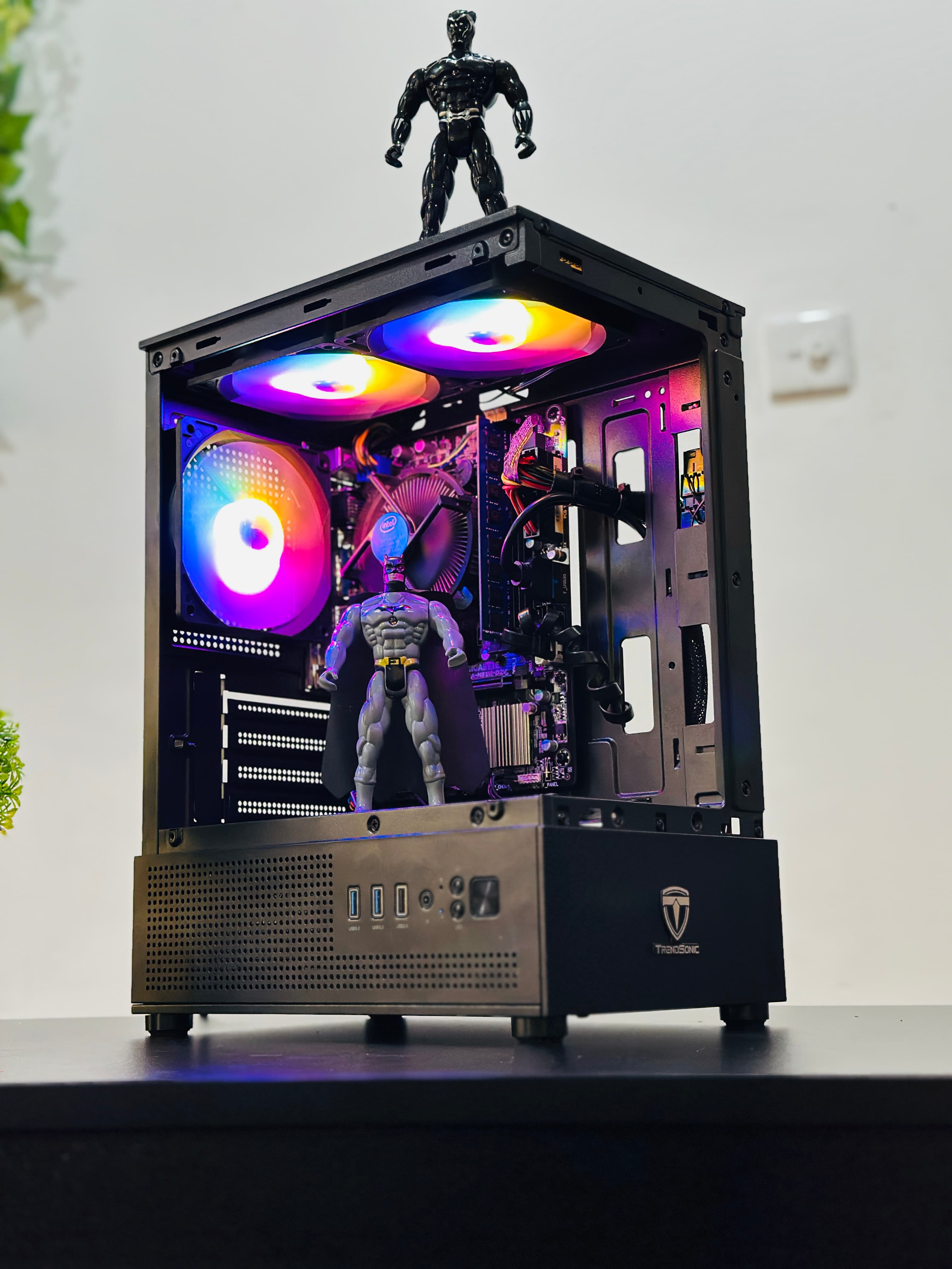 INTEL i5 4TH GEN,  DDR3 8GB, 256GB SSD, GTX960 2GB, 24" IPS FREAMLESS  FULL-SET GAMING PC BUILD thumbnail 2